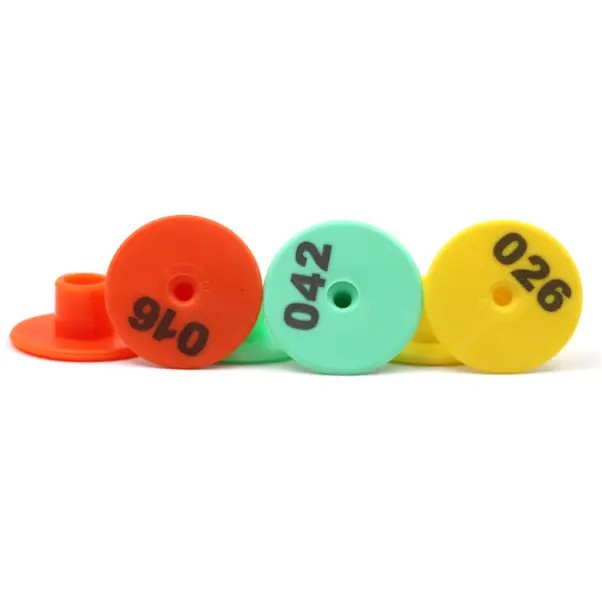 Circular ear tags, female Circular ear tags, female